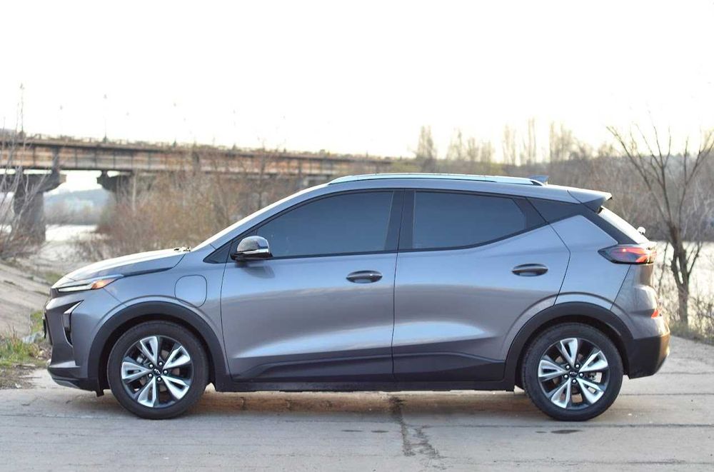 Оренда Chevrolet Bolt EUV 2023, запас ходу 400 км!