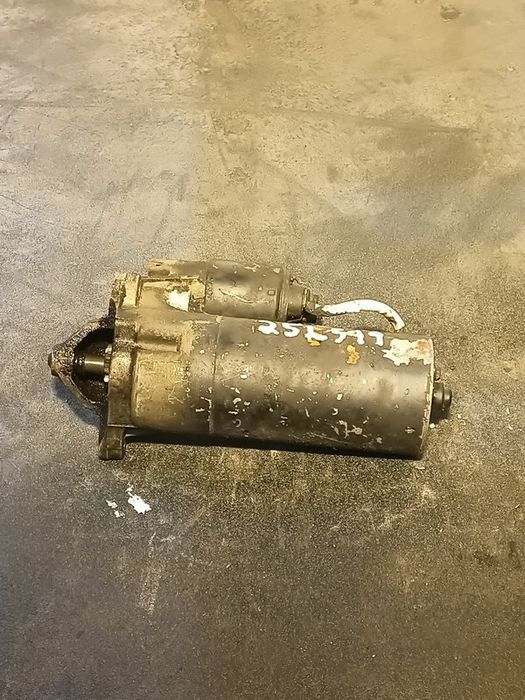 Peças RENAULT Trafic II ABS Turbo Motor Arranque Guarda Rádio Bomba