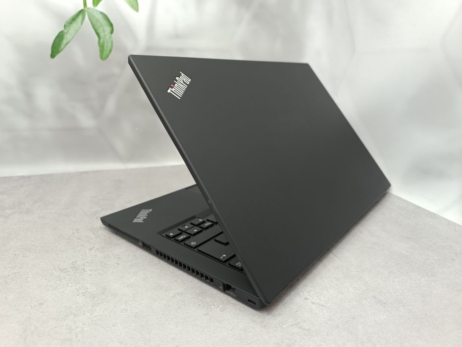 Lenovo ThinkPad T495/Ryzen 5 Pro 3500U/16GB/NVMe 256GB/FHD IPS/А-клас