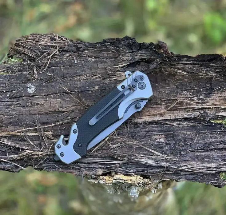 Надійний ніж складний напівавтомат | Тактический нож складной выкидной