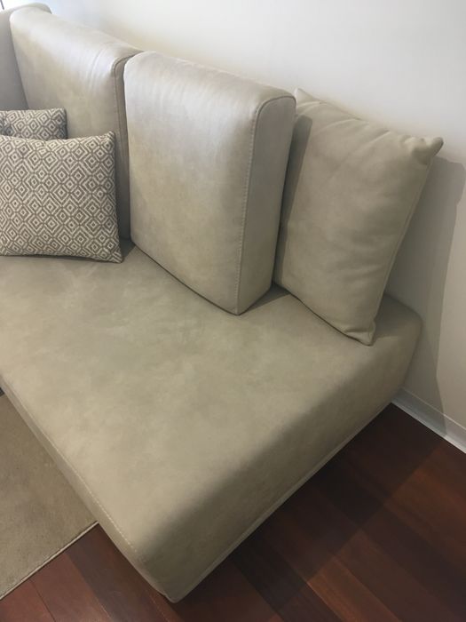 Sofá de Canto com 2m de largura como novo