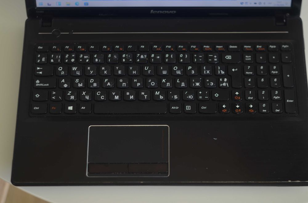 Lenovo G580 i3-2370M 8GB 120/1000 SSD/HDD W11Home