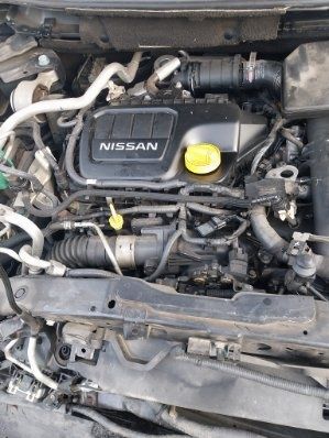 Nissan qashqai uszkodzony