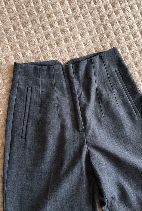 Нові класичні сірі штани від Zara, р.S, на замку і застібці