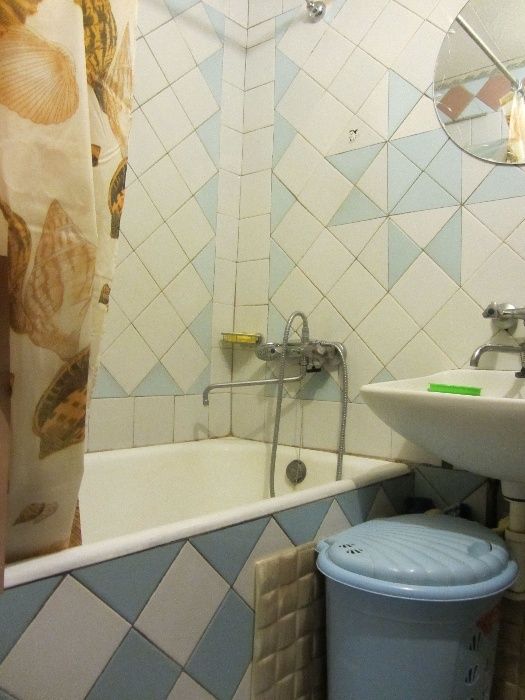 Посуточно  Тополь (ЭПИЦЕНТР), Победа, Сокол, Запорожское шосе