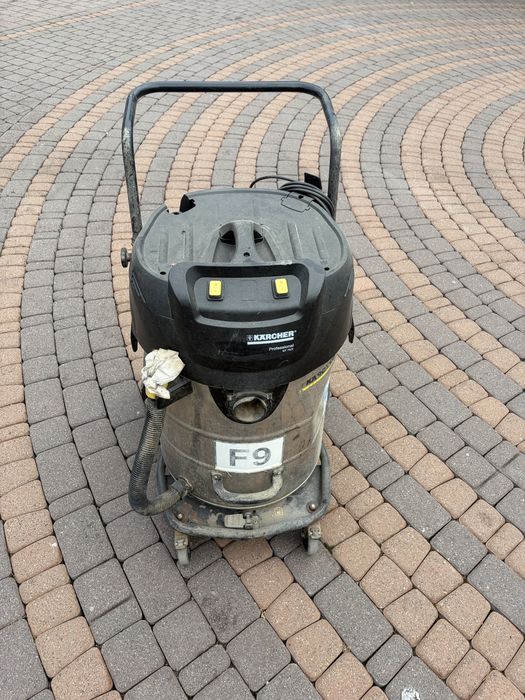 Odkurzacz Karcher NT  70/2 2400w