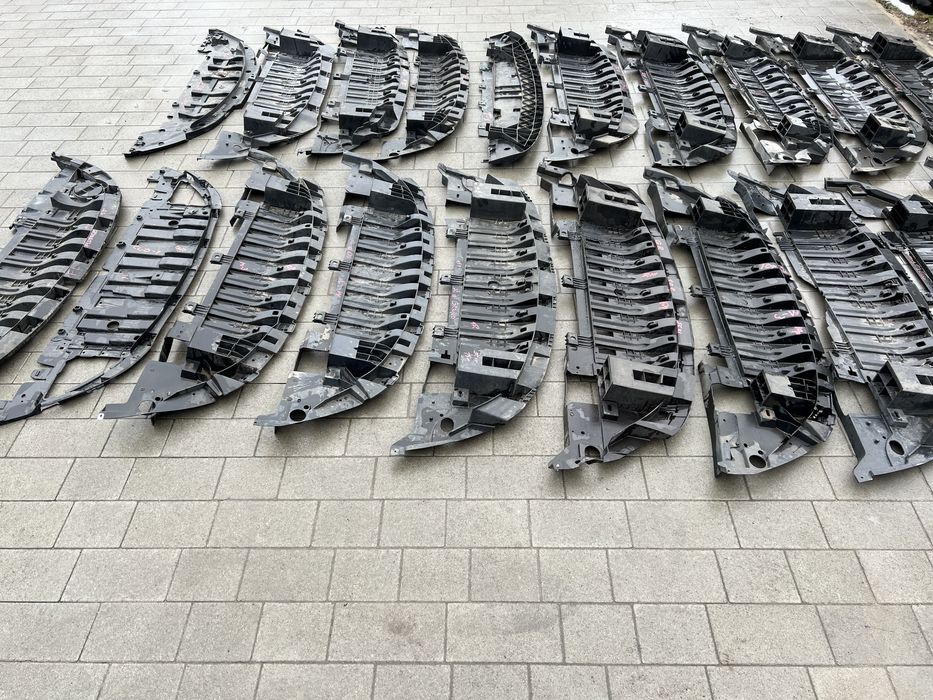 Защита бампера захист підлога  полумесяц Renault Megane Scenic Clio