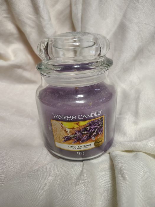 Аромосвічка Yankee Candle лаванда лимон