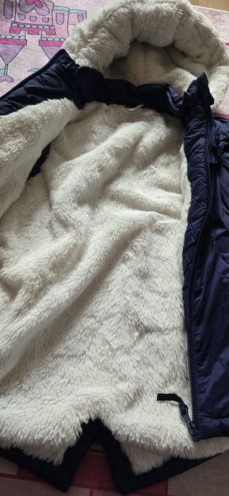 Kurteczka ocieplana 110cm dziewczęca