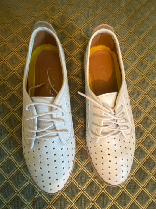 Кеди шкіряні б/у