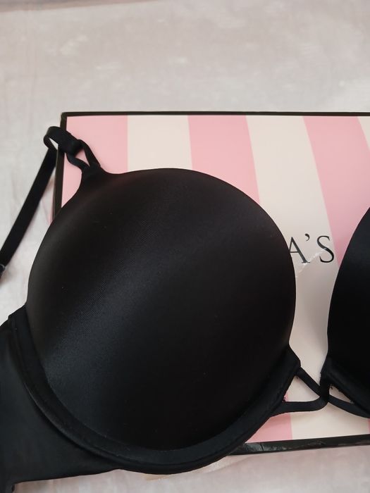 Лиф с 3D Пуш-ап от Victoria's Secret