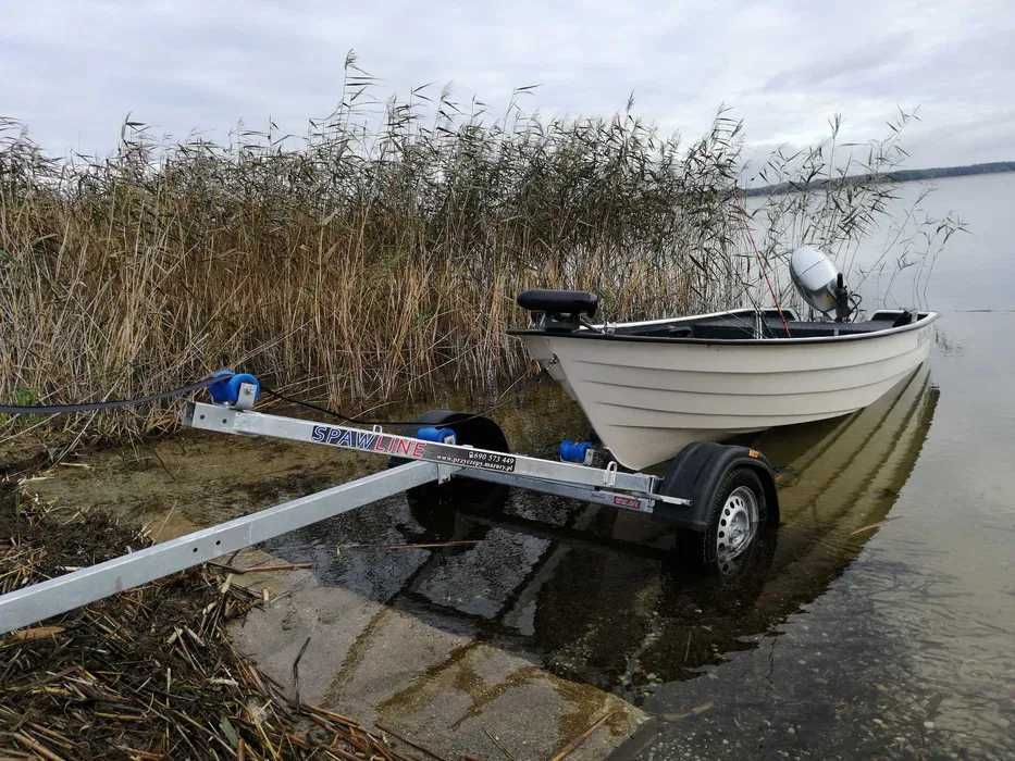 Przyczepa pod łodziowa uchylna do łodzi łódki do 4m Spawline producent
