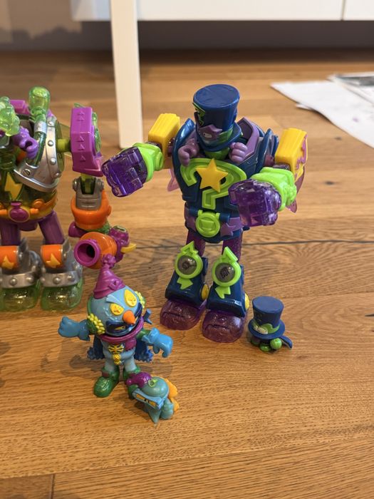 SUPER ZINGS THINGS 1ENIGMA, superbot, Magicbox