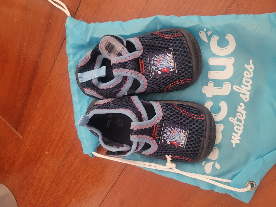 Sapatos de Água Tuc Tuc — Tamanho 23, impecáveis!