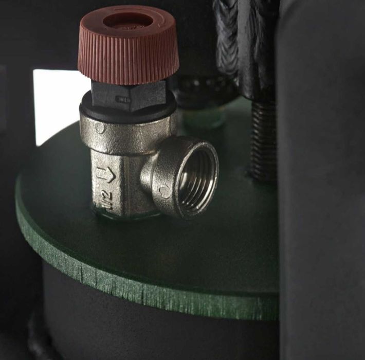 Автоклав фірми УТЕХО газовий з гвинтовою фіксацією на 24 банки 0,5!