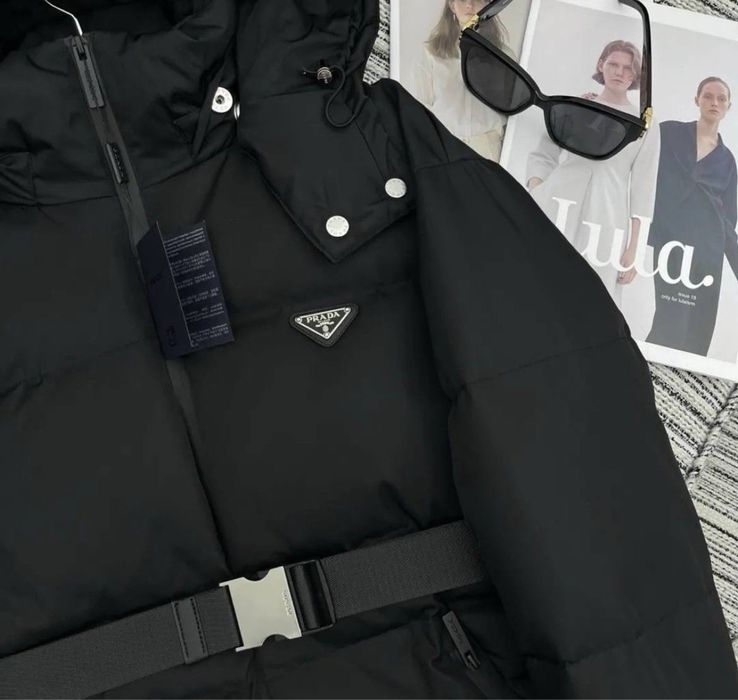 Зимова жіноча курточка Prada Прада