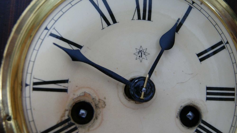 254 Zegar wiszący mechaniczny Junghans z 1912 roku