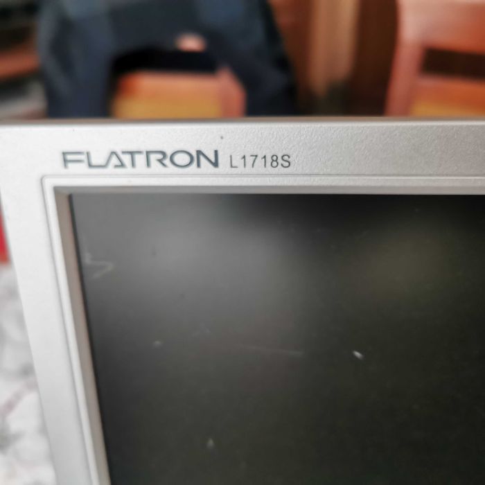 monitor LG FLATRON
