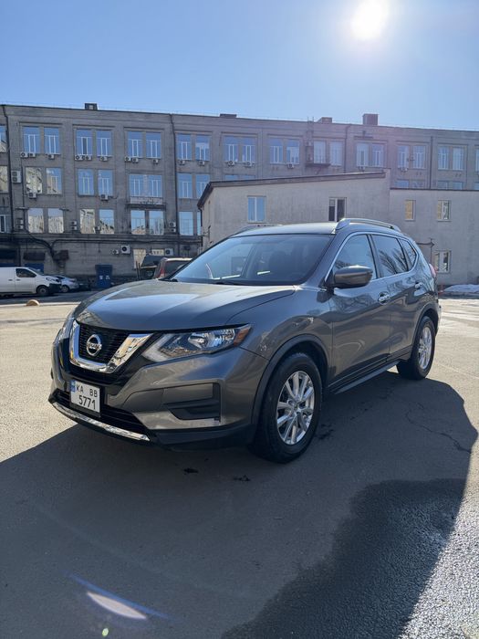 Продам Nissan Rogue 2017 | 2.4, | 150 тис. км.