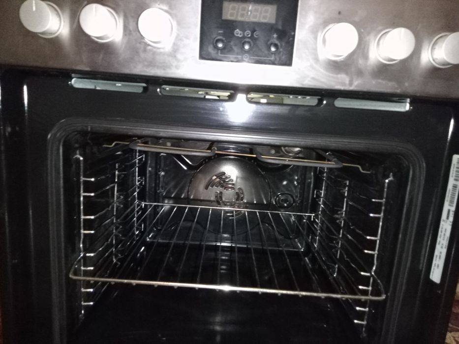 Набір б/у електрична поверхня і духовка