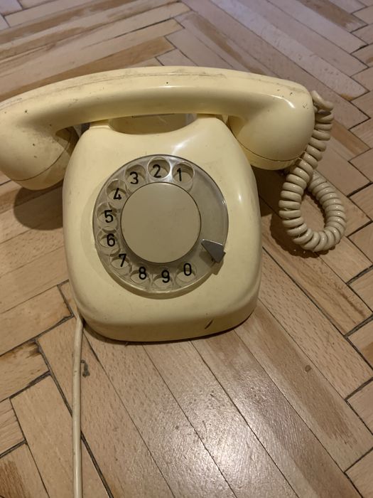 Телефонні апарати