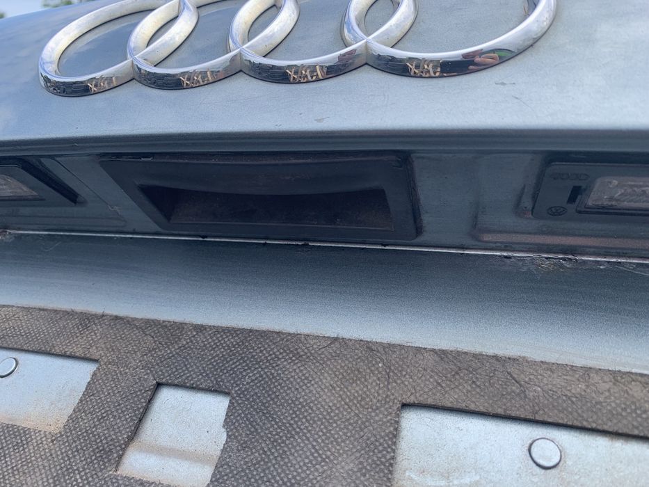 Audi A4 B8 Kombi klapa bagażnika kompletna LY7E