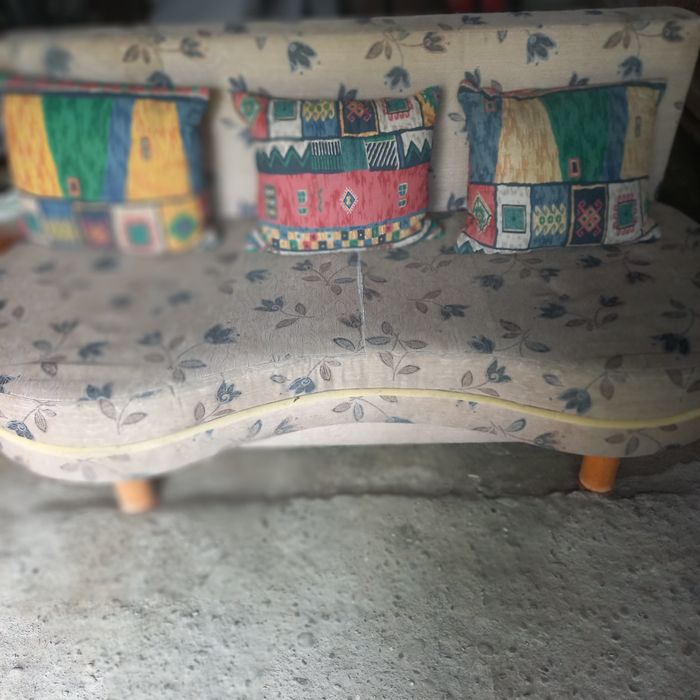 Sprzedam sofę,łóżko rozkładane w dobrym stanie