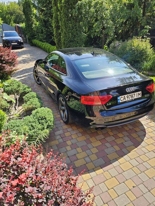 Продам AUDI A5 купе.