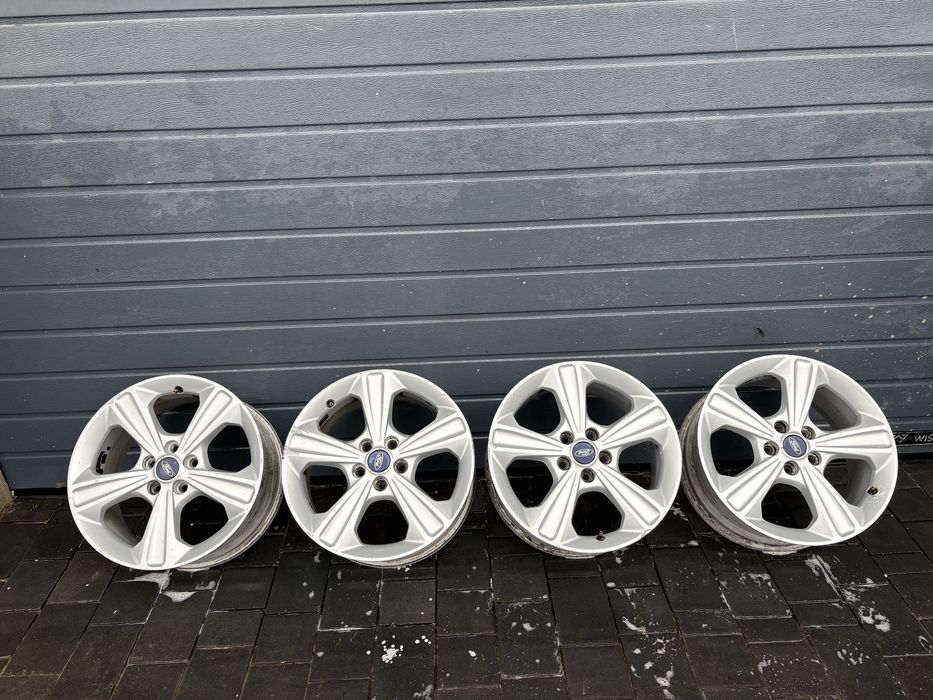 Alufelgi Ford Kuga 17 cali 5x108 et 52.5 komplet 4szt