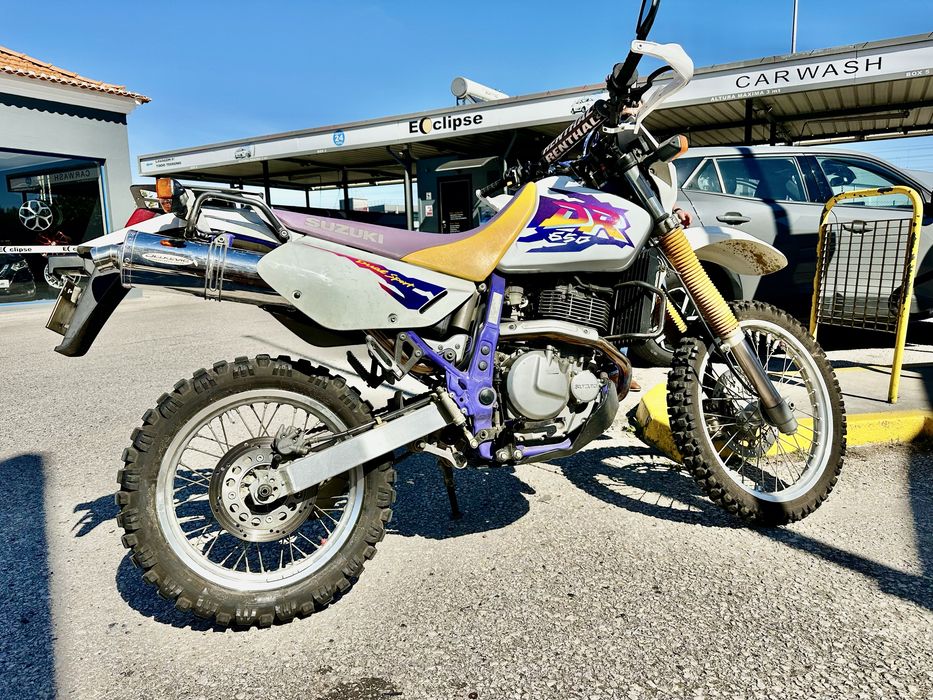 Suzuki DR 650 SE - exemplar de colecao c/ 11 mil kms
