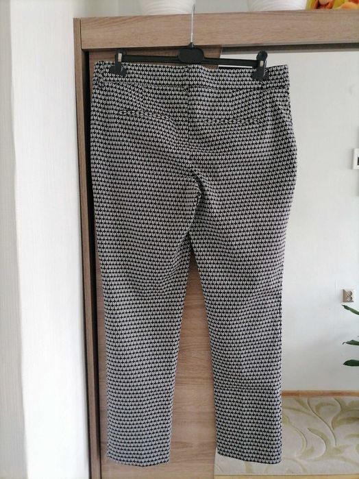 Spodnie damskie "Street One" roz 42 - 30 . Nowe z metką.