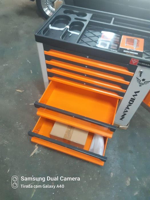 Carrinho de ferramentas