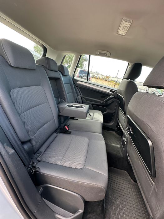 Продам Volkswagen Golf Sportsvan 2015 рік можлива розстрочка, кредит, обмін!