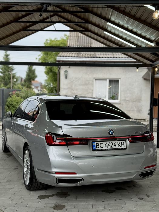 Продам Bmw 7 серії 740і b58