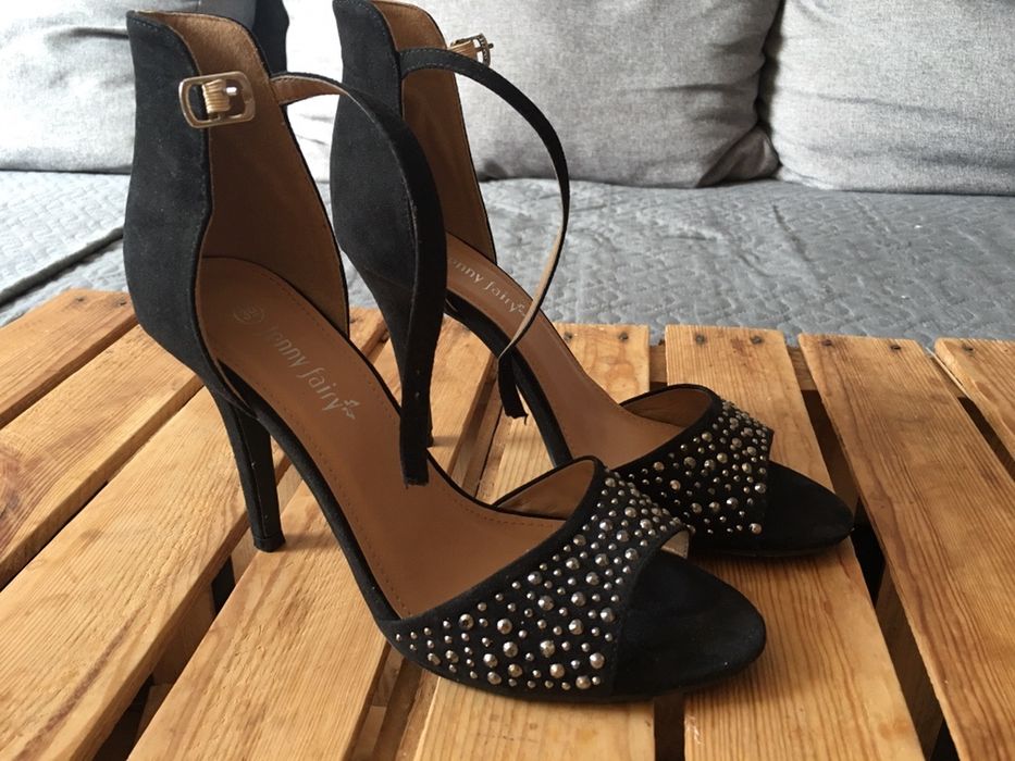 Buty letnie 39….