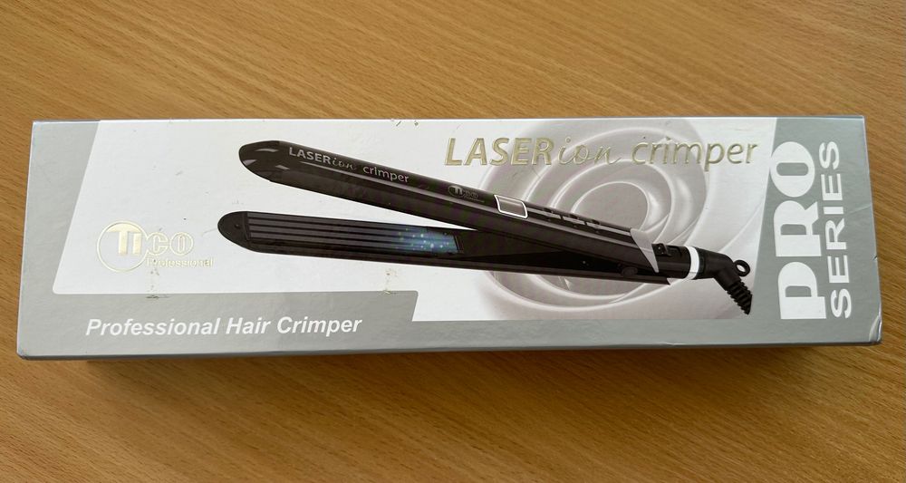 Професійна плойка-гофре для моделювання волосся б/у