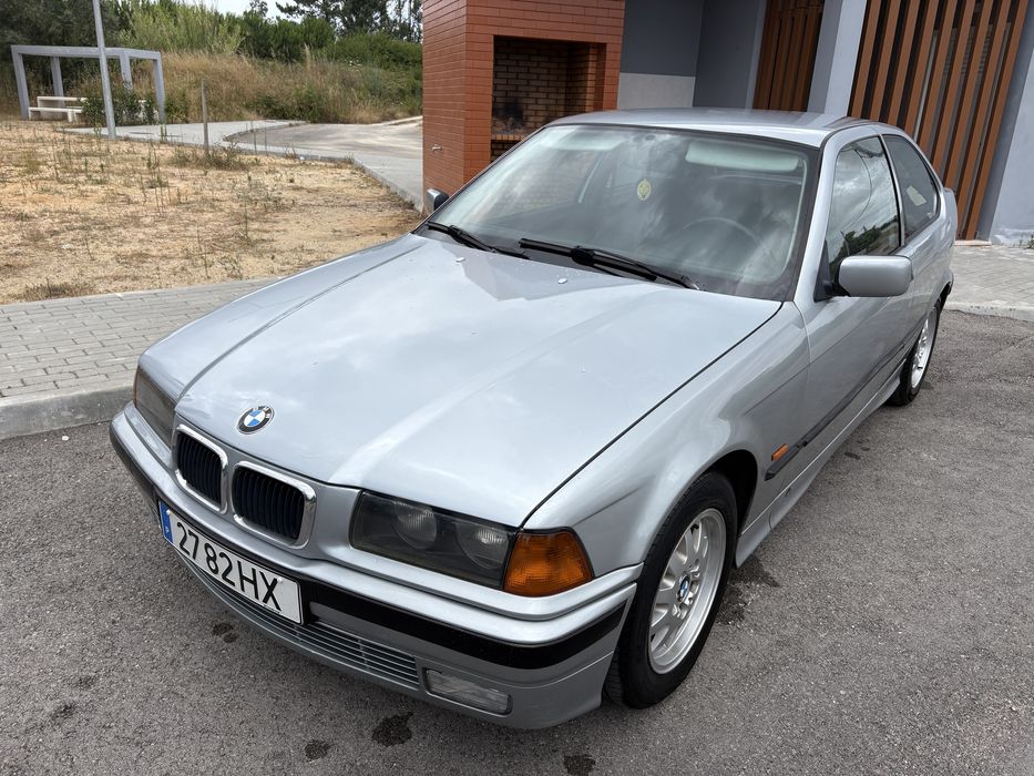 BMW 318tds compact