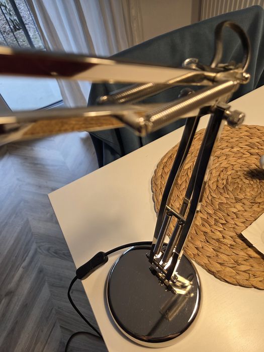 Lampka biurkowa (IKEA)