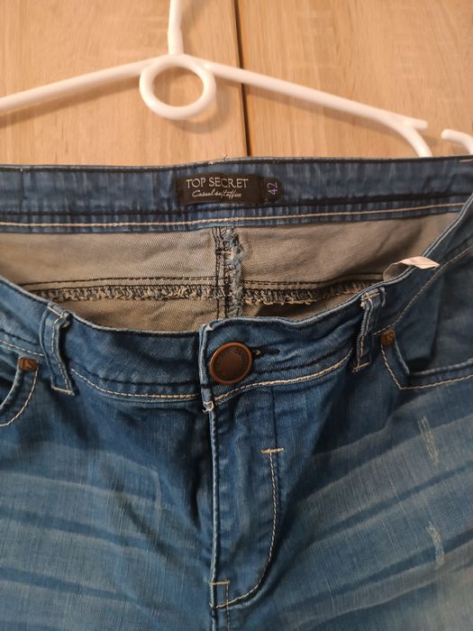 Spodnie jeansowe damskie