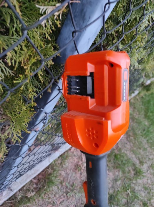 Podkaszarka kosa akumulatorowa Worx WG183E 40V