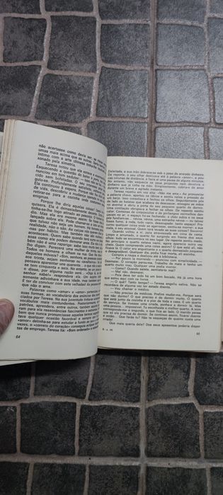 Livro Auto de Fé de Elias Canetti