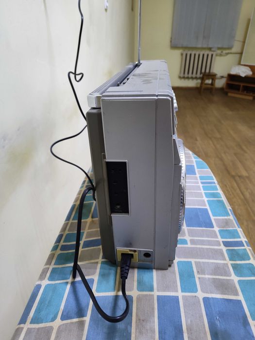 Касетна магнітола Sharp GF-8989