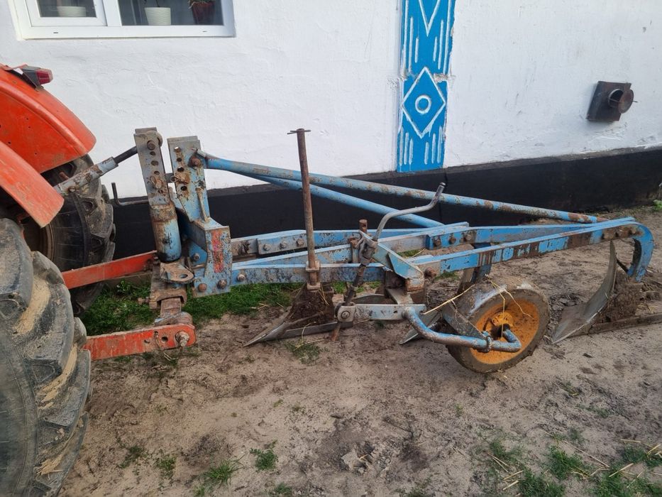 Плуг Lemken.