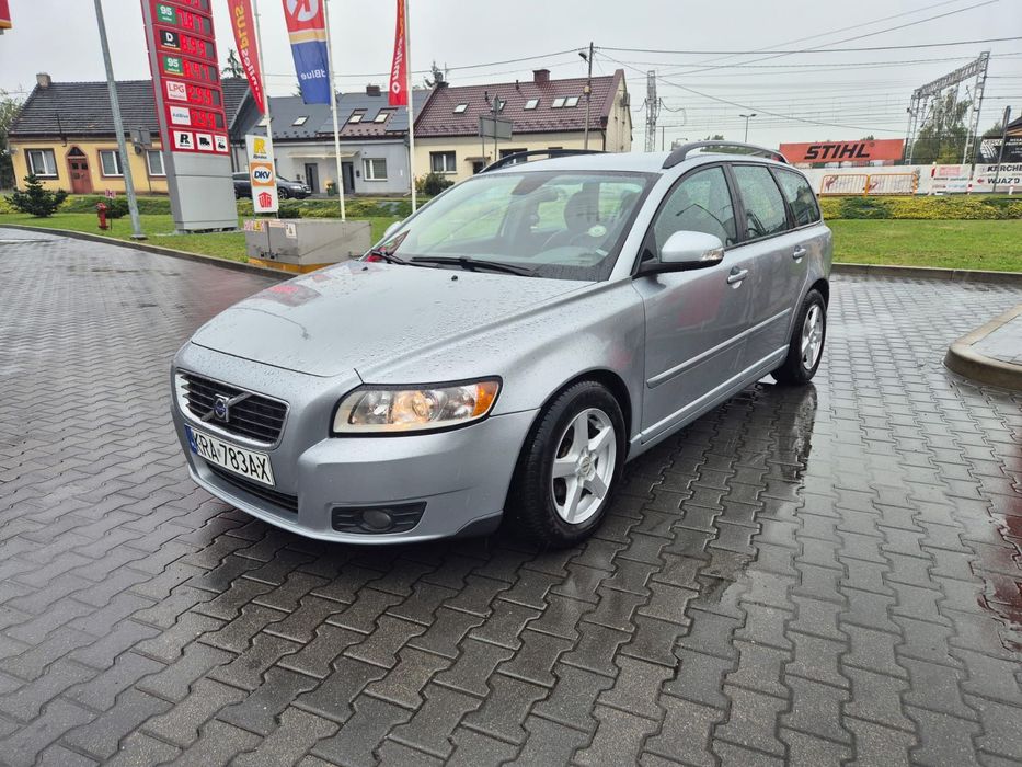 Volvo V50