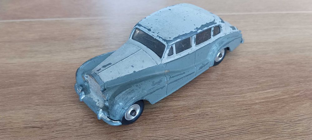 Rolls Royce Silver Wraith Dinky Toys  #ref 150