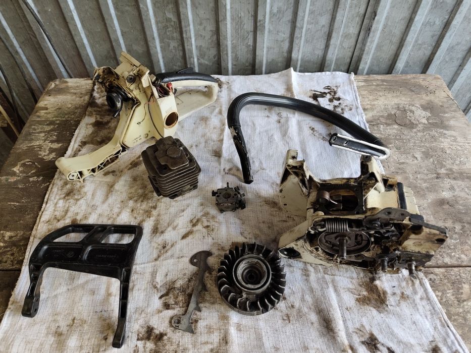 Stihl 028 części gaźnik , cylinder kabłąk , zbiornik paliwa , wał , sprzęgło karter