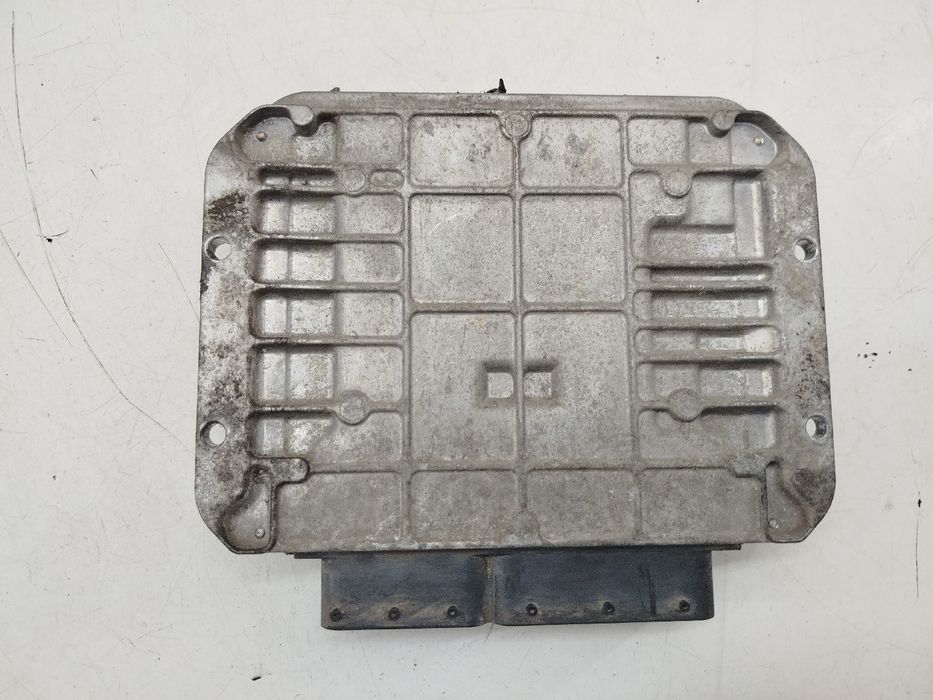 Centralina de Motor - OPEL Astra H GTC (A04) | 05 - 10