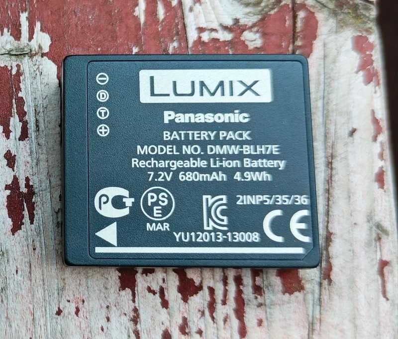 Panasonic Lumix DC-GX800