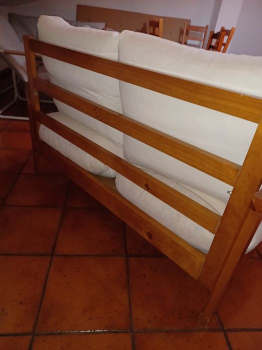 Sofá de 2 lugares