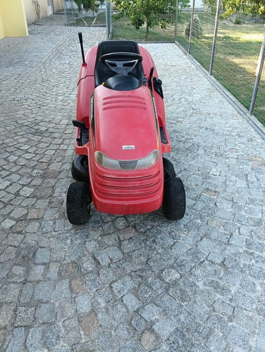 Trator relva honda bicilindrico 18 cv